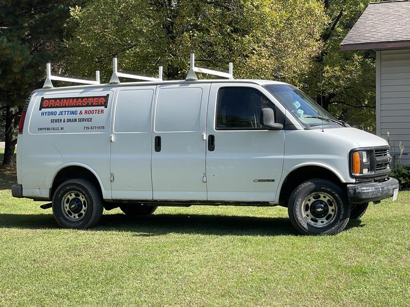 Drainmaster hydro jetting service on a commercial sewer line